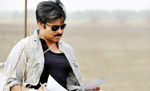 pawan kalyan,pawan kalyan movies,janasena,pawan and mythri movie makers movie  పవన్ కి డబ్బు అంత అవసరమా....!